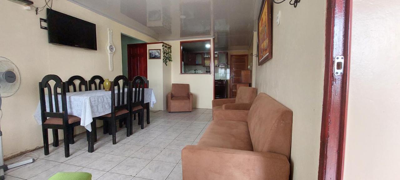Hostel Casa Marina Puerto Limon Exteriör bild