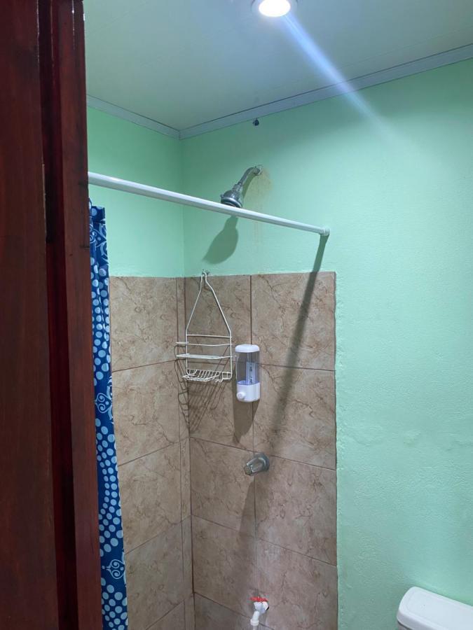 Hostel Casa Marina Puerto Limon Exteriör bild